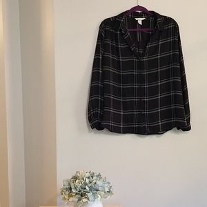 H&M button down shirt